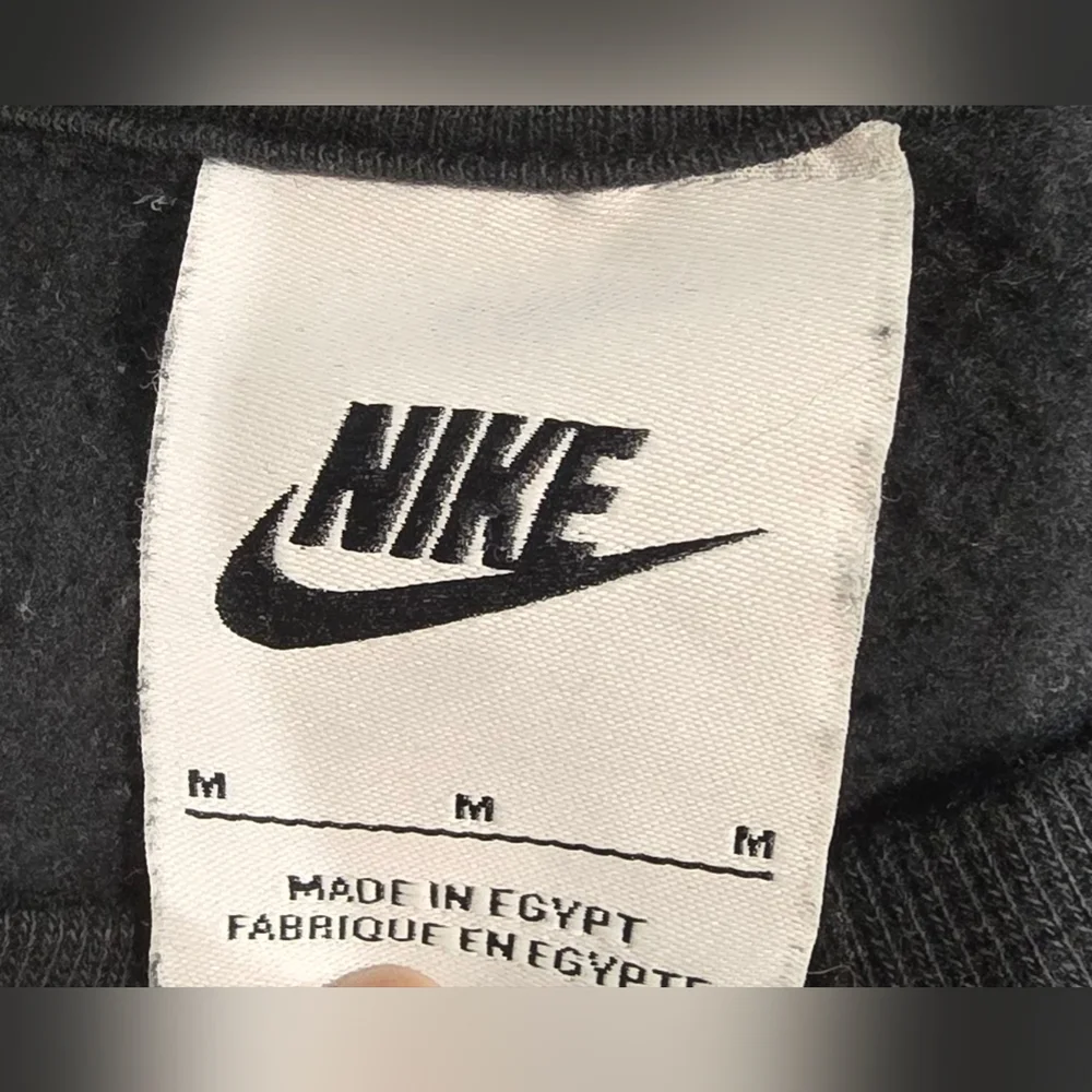 Nike Rare Balance Diet Food Pyramid Crewneck Sweatshirt Size Medium - Picture 3 of 8